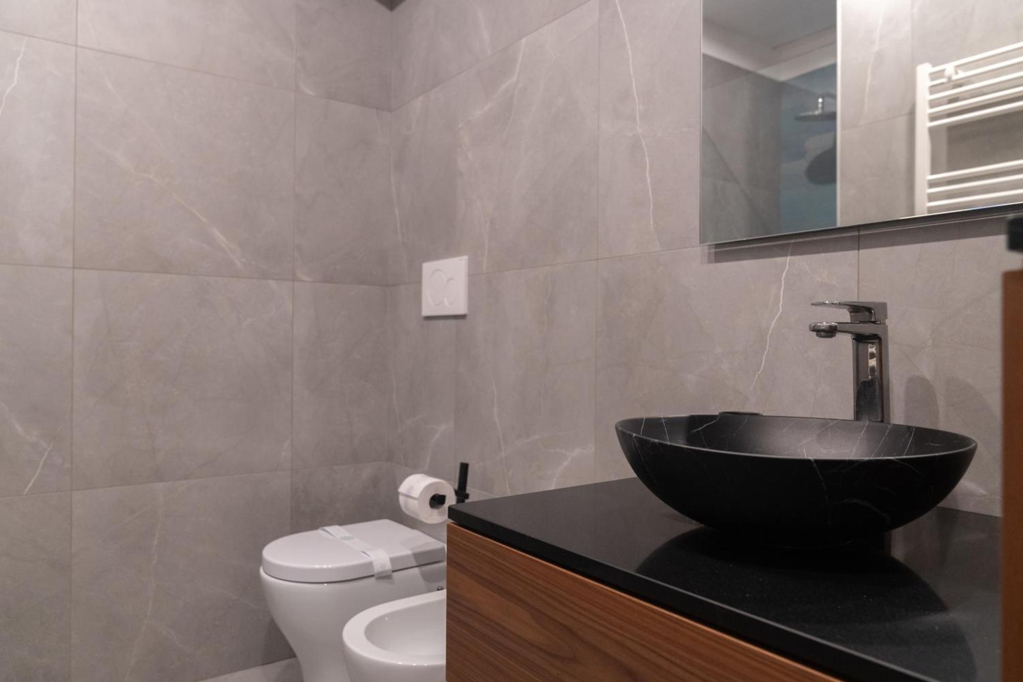 Suite Casa Degli Specchi, Appartamento Di Lusso In Galleria Buenos Aires ミラノ エクステリア 写真